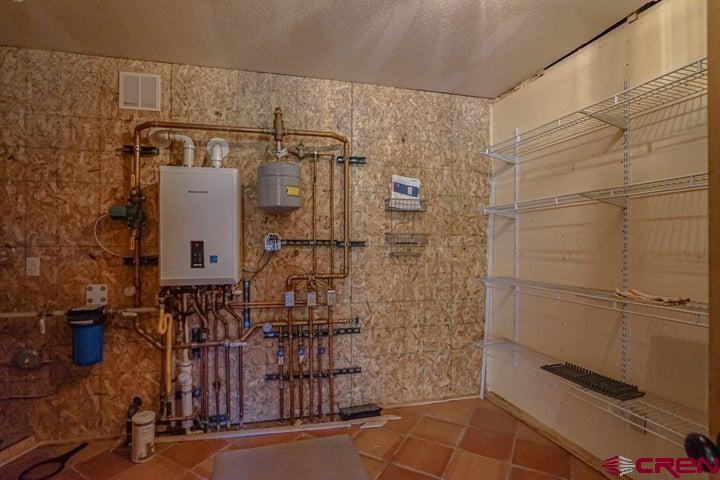 1810 Forbes Park Road Fort Garland, CO 81133 - Photo 10 of 25 a bathroom with a shower