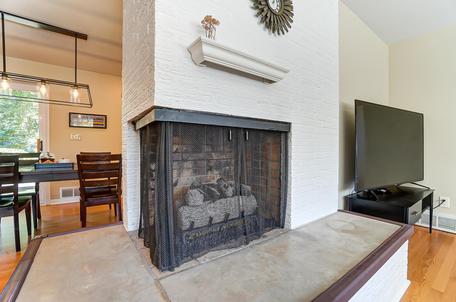 2811 Halstead Road Columbus, OH 43221 - Photo 12 of 64 50042820-014_web