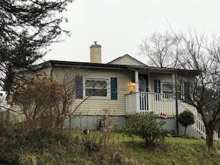 1722 Eastbrook Road New Castle, PA 16101 - Photo 1 of 16