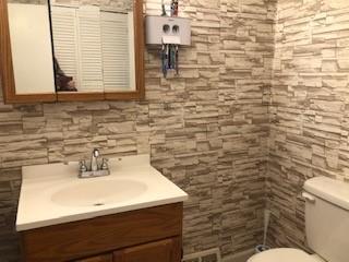 1722 Eastbrook Road New Castle, PA 16101 - Photo 11 of 16