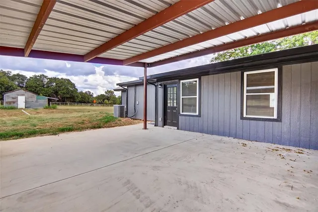 $1,350 | 9256 Apt 200 S Fm 51, Boyd, TX 76023