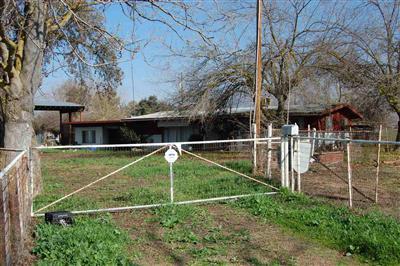 2214 Tivy Valley Road Sanger, CA 93657 - Photo 9 of 17
