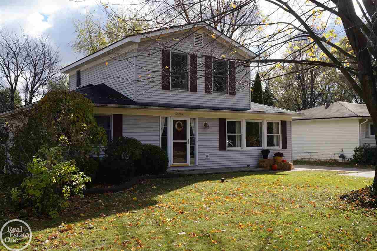 2403 Culbertson Avenue Rochester, MI 48307 - Photo 2 of 26