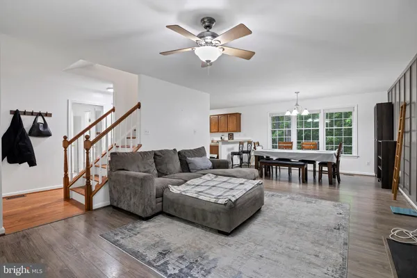 $2,700 | 583 Norwich Drive, Ruther Glen, VA 22546