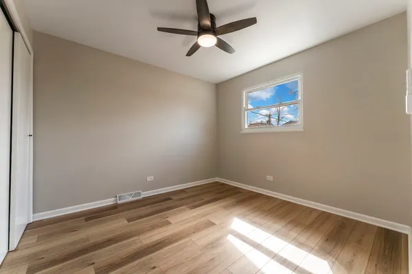 $725,000 | 646 Babcock Avenue, Elmhurst, IL 60126