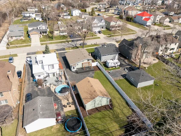 $725,000 | 646 Babcock Avenue, Elmhurst, IL 60126