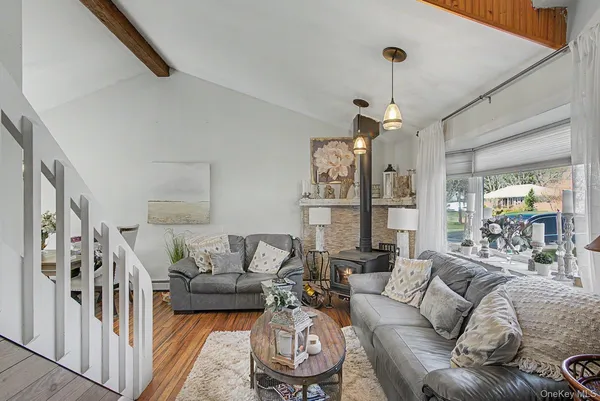 $629,900 | 64 Sweetbriar Drive, Mastic, NY 11950