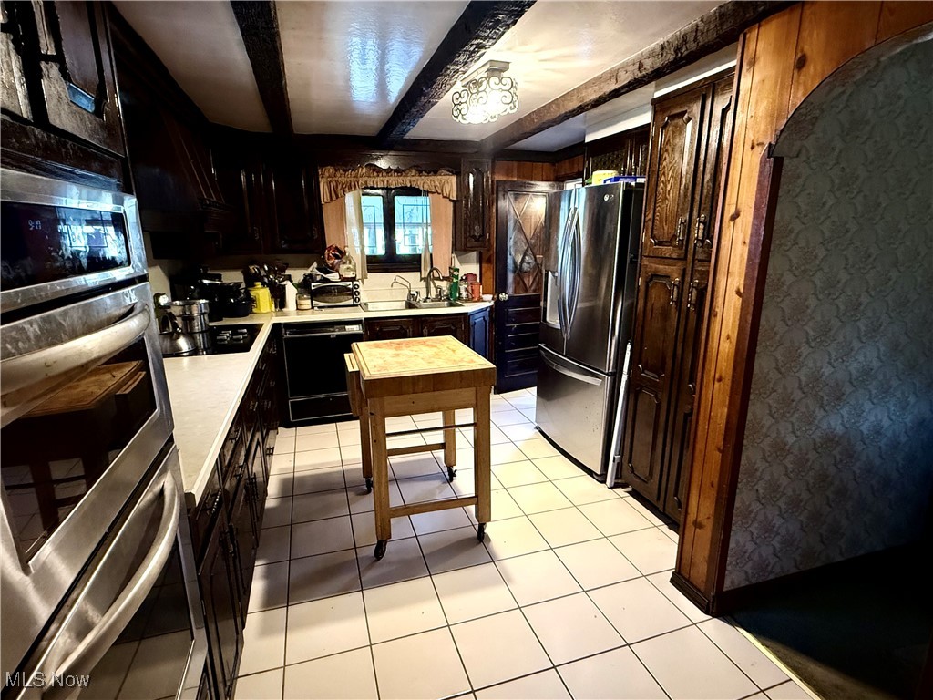 4400 McGuffey Road Lowellville, OH 44436 - Photo 5 of 22