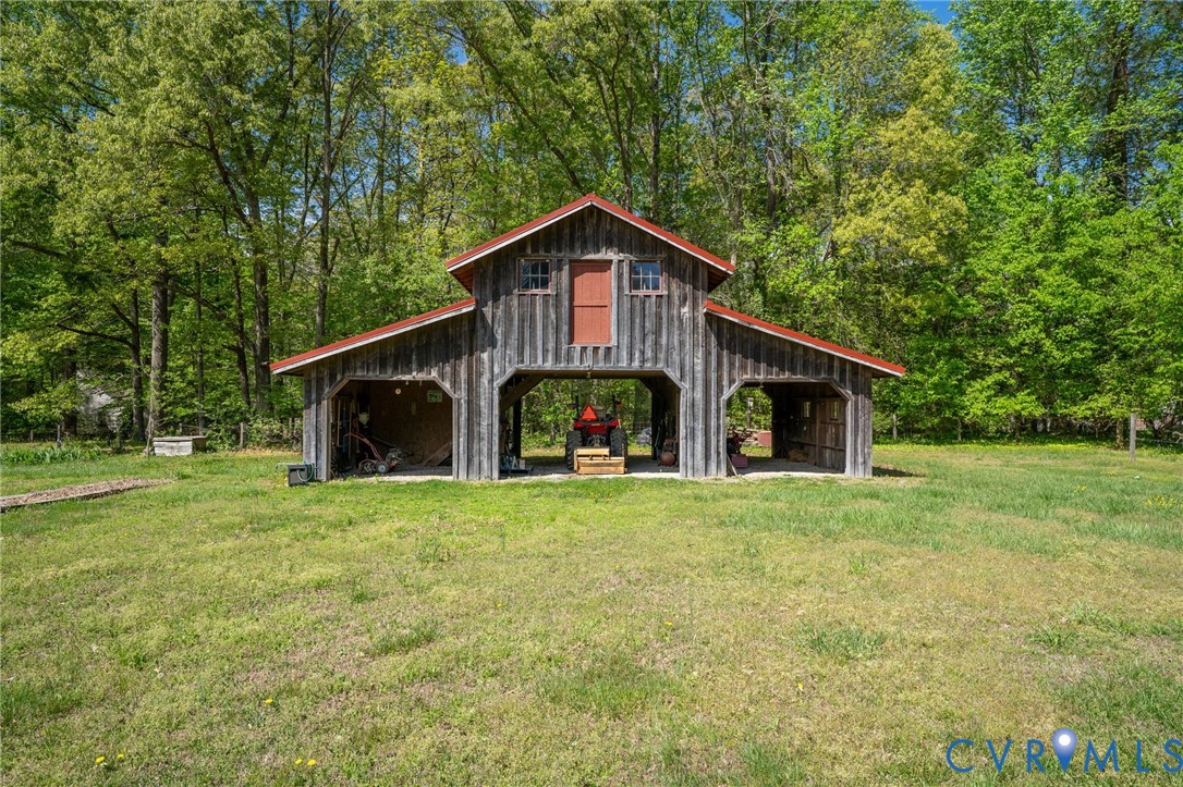 7381 McClellan Road Mechanicsville, VA 23111 - Photo 3 of 66 Barn