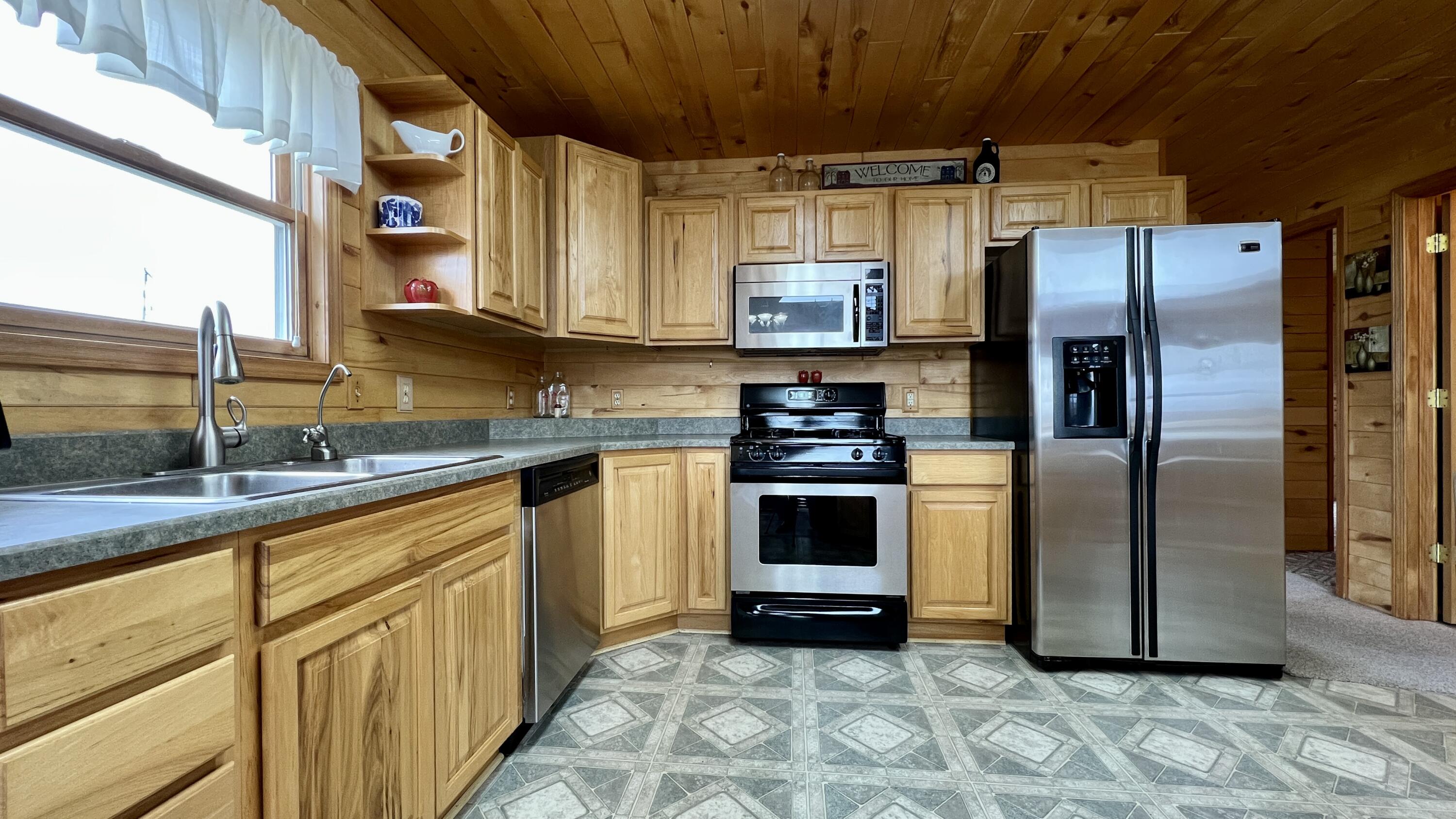 3511 East Mulder Road McBain, MI 49657 - Photo 12 of 42 Greg Bosscher (36)
