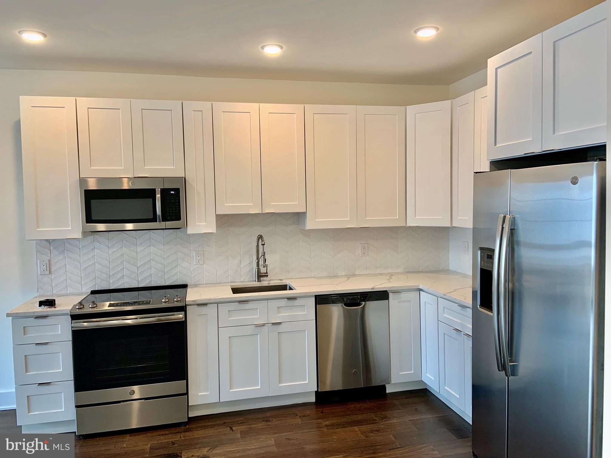 1824 Ridge Avenue, Unit 3 Philadelphia, PA 19130 - Photo 2 of 21