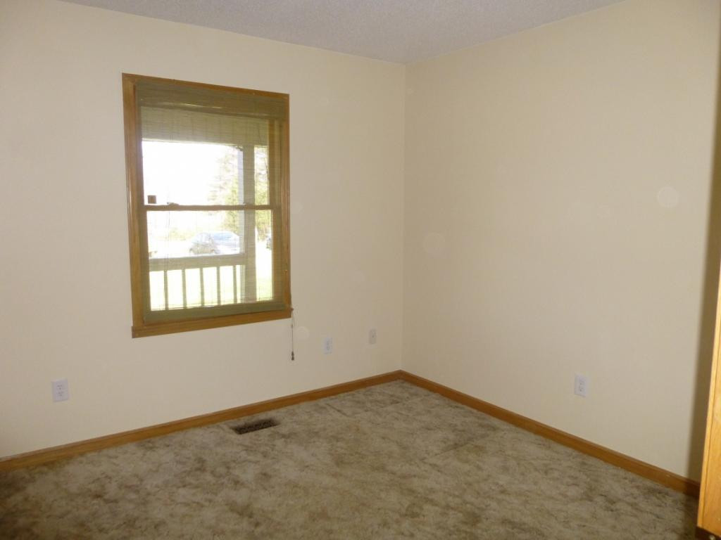 3660 West Pines Road Greeneville, TN 37745 - Photo 7 of 26 1 of 3 Bedrooms