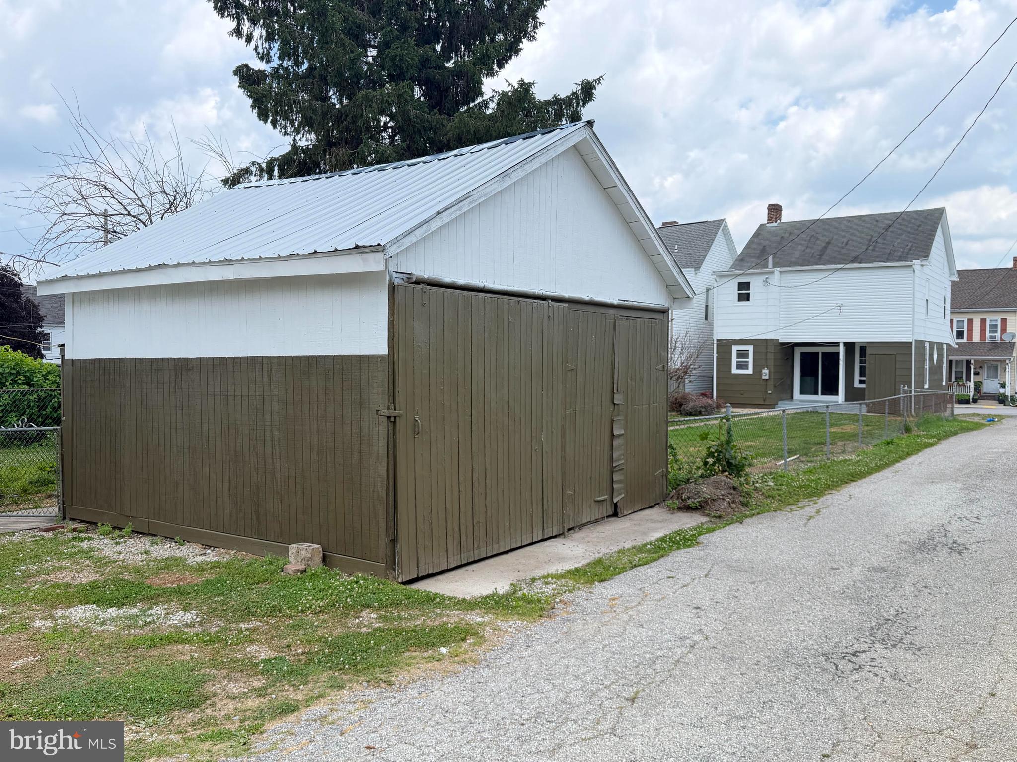 229 2nd Avenue Hanover, PA 17331 - Photo 22 of 23
