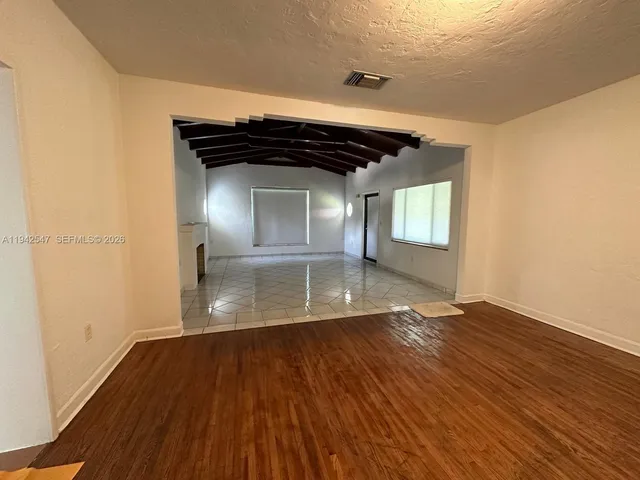 $4,750 | 3050 Southwest 21st Street, Miami, FL 33145