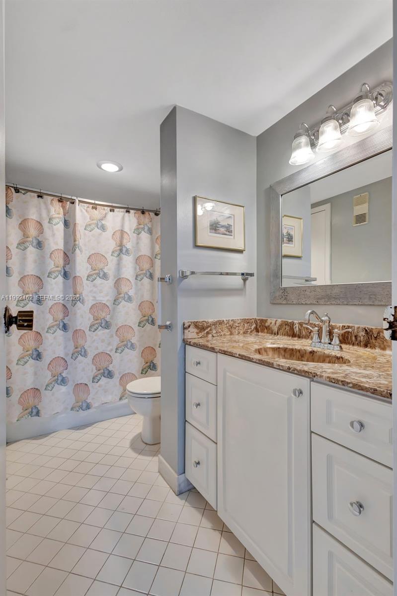 336 Golfview Road, Unit 311 North Palm Beach, FL 33408 - Photo 32 of 62