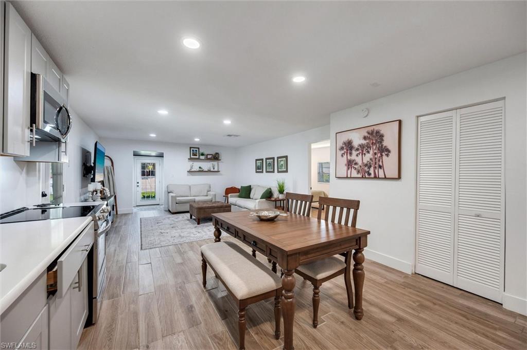 2432 Lake Avenue Naples, FL 34112 - Photo 11 of 37