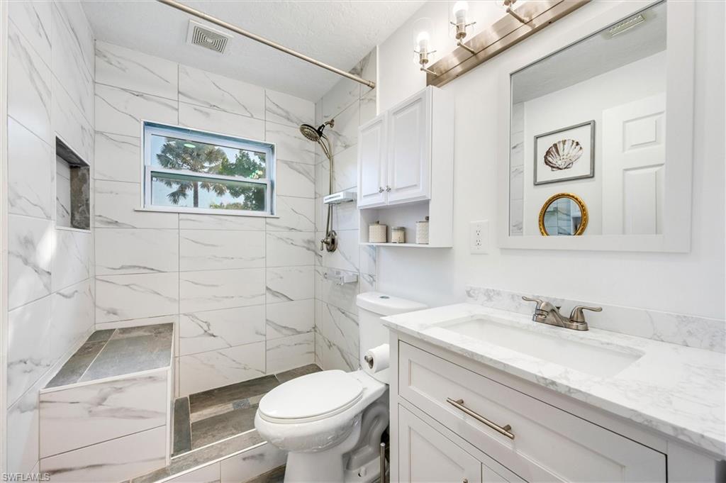 2432 Lake Avenue Naples, FL 34112 - Photo 17 of 37