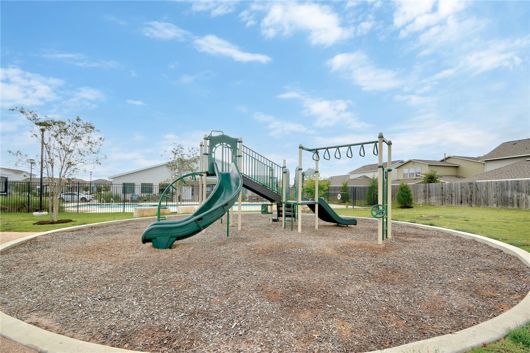 5400 Daimler Drive Austin, TX 78744 - Photo 21 of 28