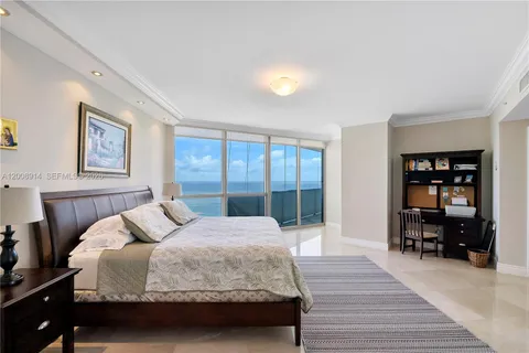$1,550,000 | 3101 South Ocean Drive, Unit 2705, Hollywood, FL 33019