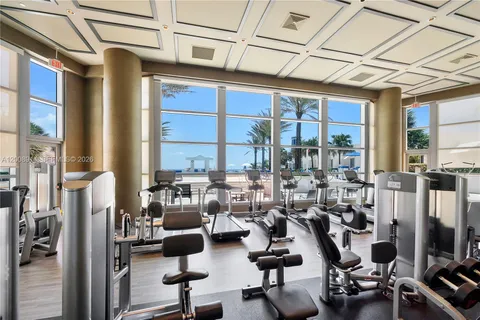 $1,550,000 | 3101 South Ocean Drive, Unit 2705, Hollywood, FL 33019