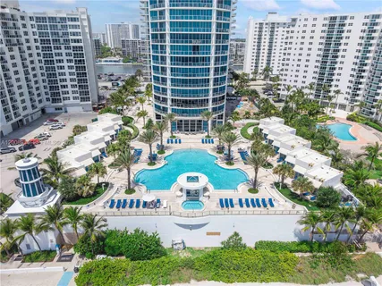 $1,550,000 | 3101 South Ocean Drive, Unit 2705, Hollywood, FL 33019