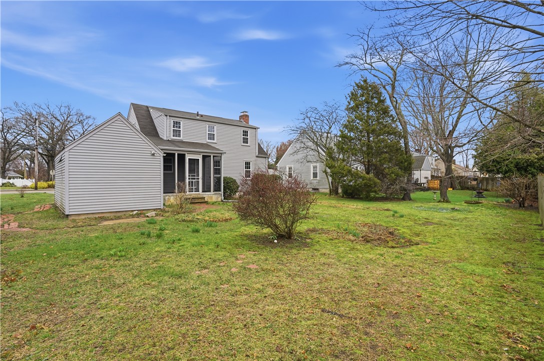 251 West Shore Road Warwick, RI 02889 - Photo 38 of 40