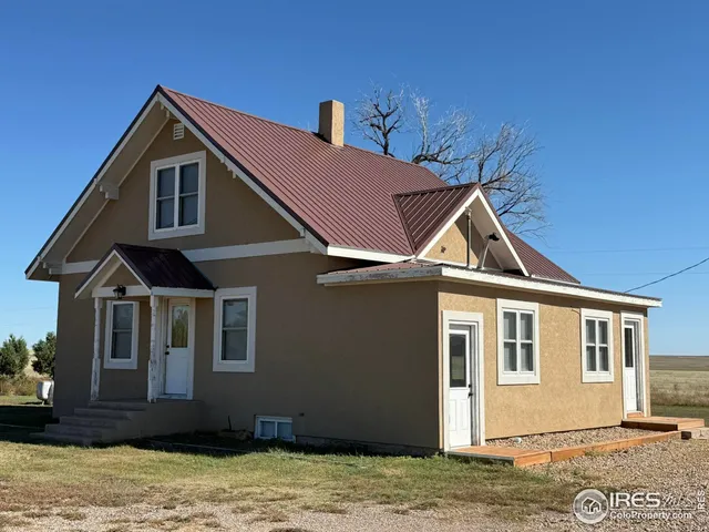 $800,000 | 38620 County Road 139, Stoneham, CO 80754