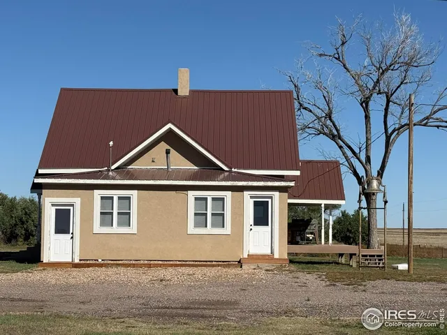 $800,000 | 38620 County Road 139, Stoneham, CO 80754