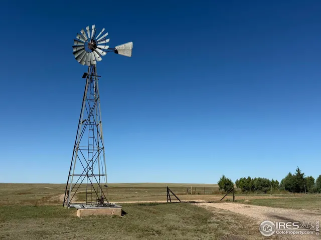 $800,000 | 38620 County Road 139, Stoneham, CO 80754