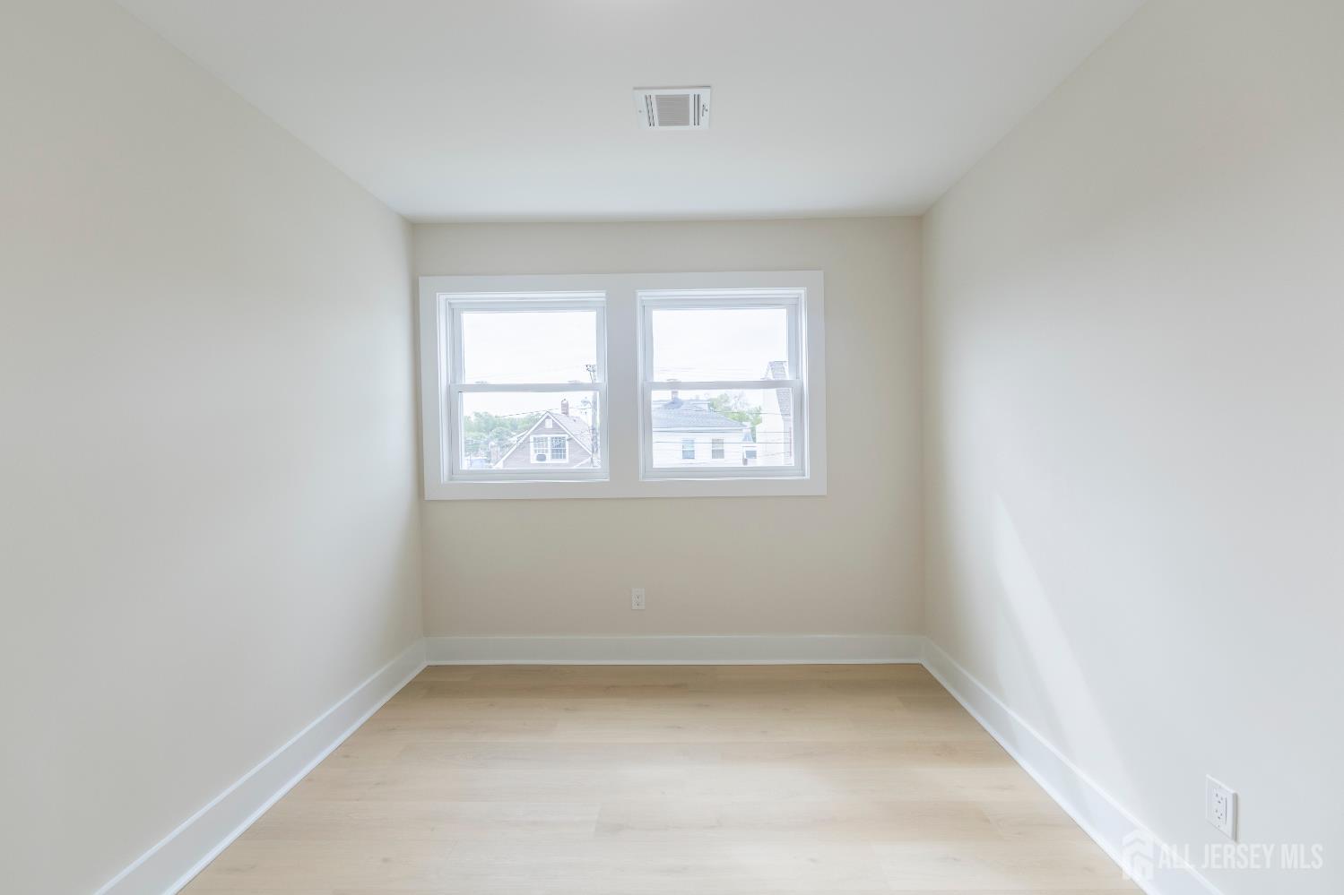 450 Packer Place, Unit 2 Perth Amboy, NJ 08861 - Photo 10 of 21