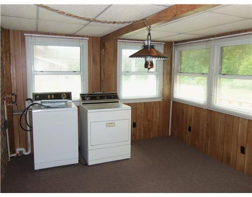 59933 Locust Road South Bend, IN 46614 - Photo 14 of 21 Gallery Image 14