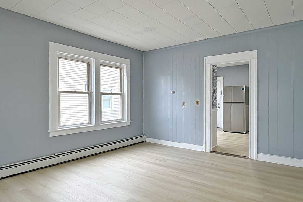 187 Sisson Street Pawtucket, RI 02860 - Photo 5 of 48 2nd Floor