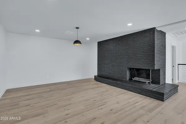 $700,000 | 1266 East La Jolla Drive, Tempe, AZ 85282