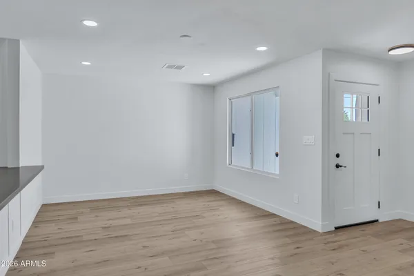 $700,000 | 1266 East La Jolla Drive, Tempe, AZ 85282