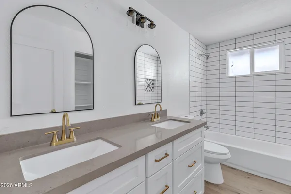 $700,000 | 1266 East La Jolla Drive, Tempe, AZ 85282