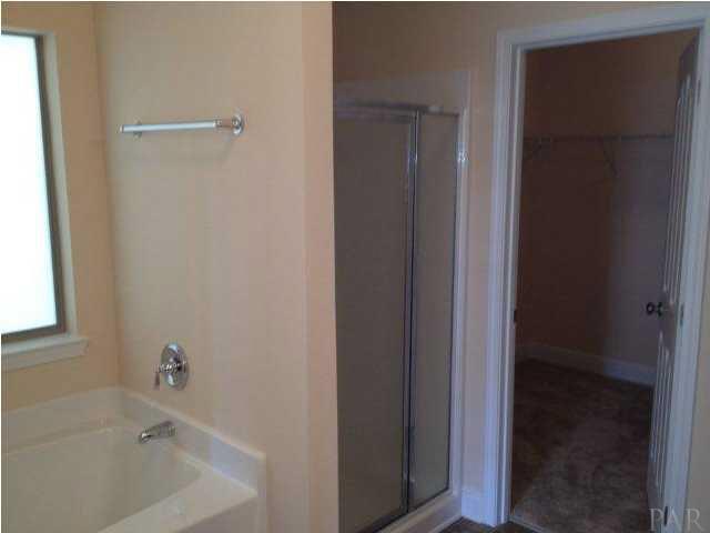 5985 Rustic Ridge Circle Milton, FL 32570 - Photo 12 of 22