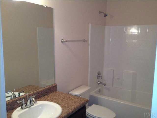5985 Rustic Ridge Circle Milton, FL 32570 - Photo 14 of 22