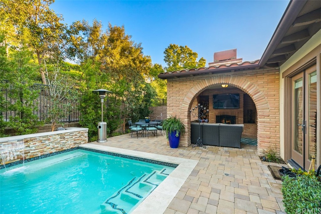 2 Tranquility Place Ladera Ranch, CA 92694 - Photo 2 of 2