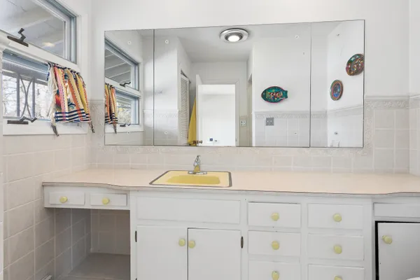 $1,750,000 | 9400-9410 402nd Avenue, Randall, WI 53128