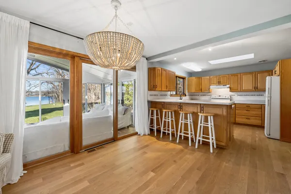 $1,750,000 | 9400-9410 402nd Avenue, Randall, WI 53128