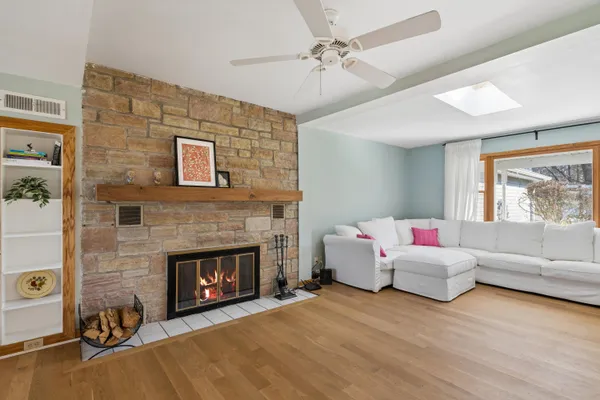 $1,750,000 | 9400-9410 402nd Avenue, Randall, WI 53128