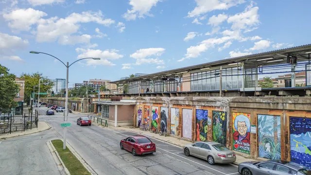 a picture of city view