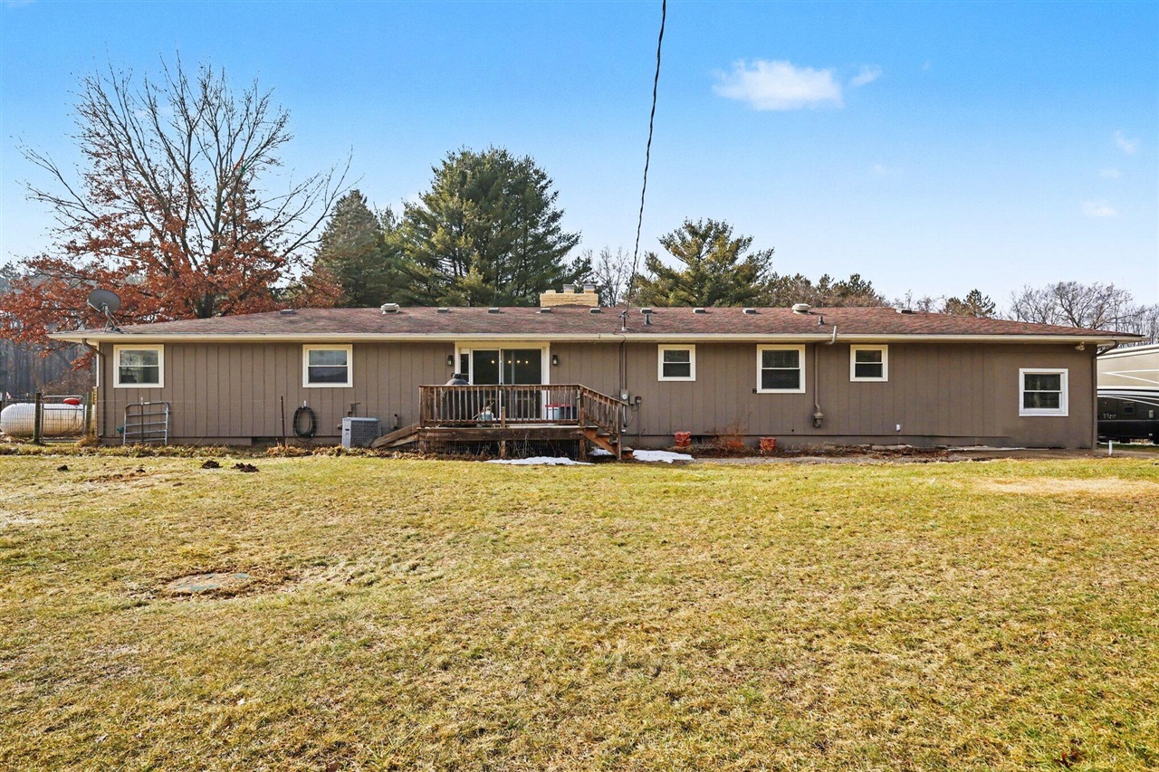 1575 Kellogg Road Brighton, MI 48114 - Photo 24 of 32