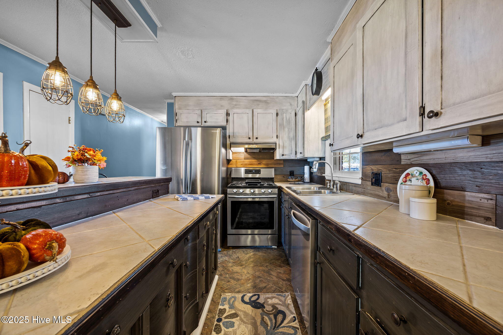 2168 Hugo Road Kinston, NC 28501 - Photo 30 of 55 30-web-or-mls-IMG_4654