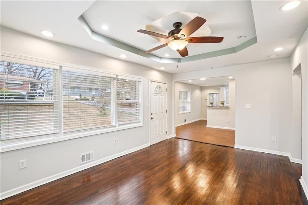 209 Harper Road Southeast Atlanta, GA 30315 - Photo 6 of 30