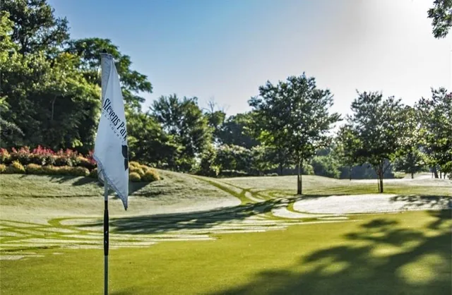 $1,350 | 733 West Page Avenue, Dallas, TX 75208