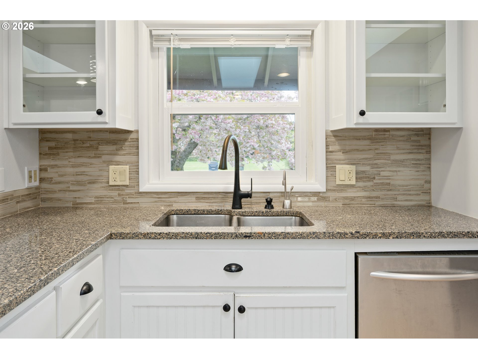 2169 Keith Way Eugene, OR 97401 - Photo 13 of 43