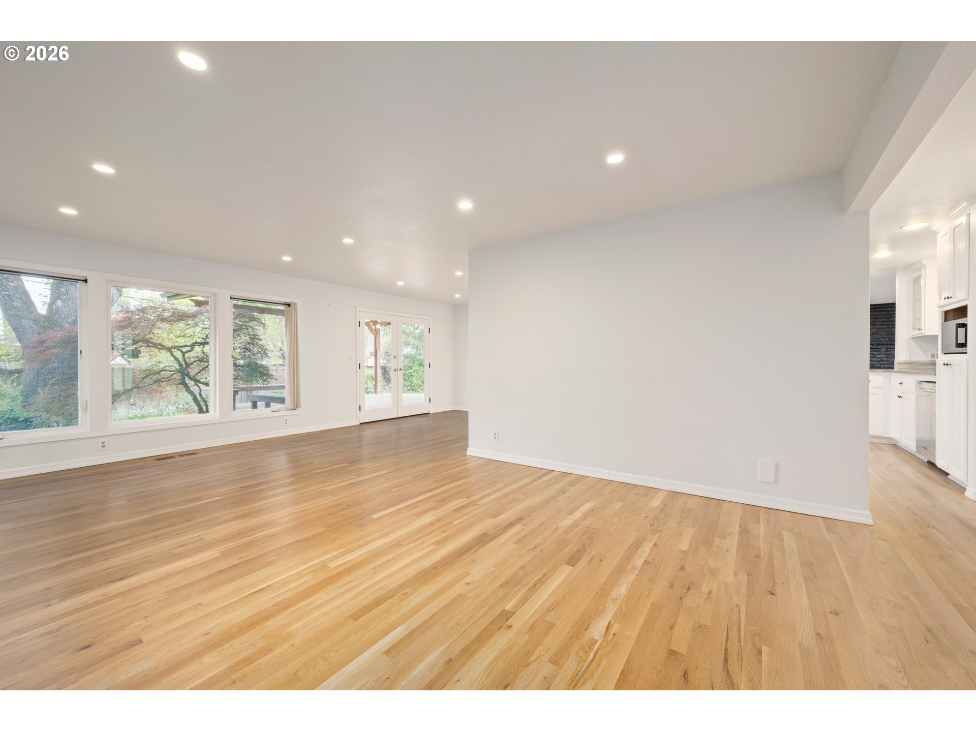 2169 Keith Way Eugene, OR 97401 - Photo 6 of 43