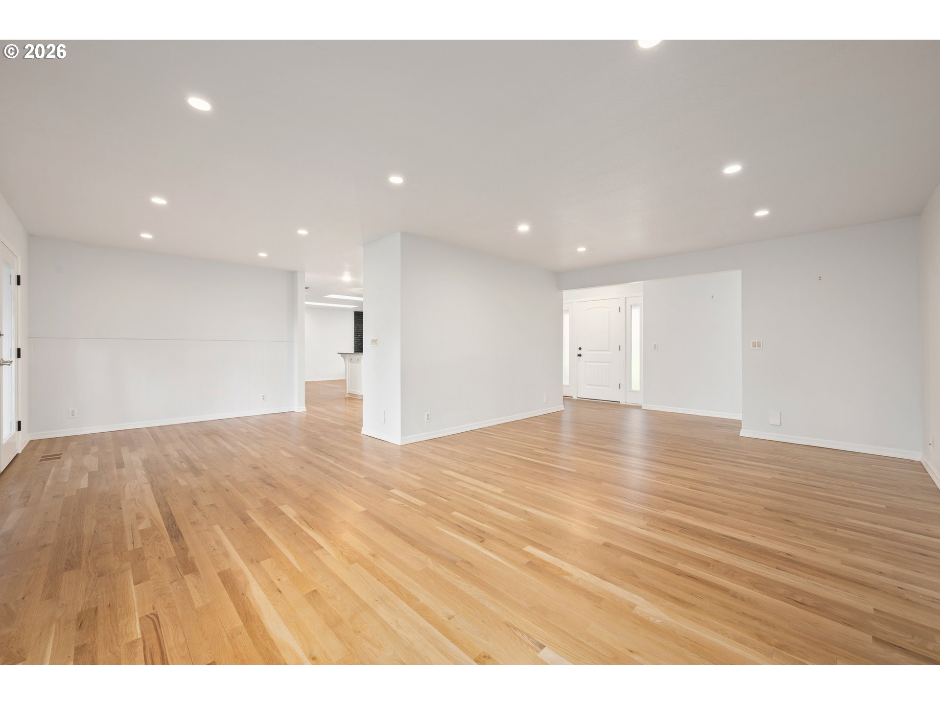 2169 Keith Way Eugene, OR 97401 - Photo 7 of 43