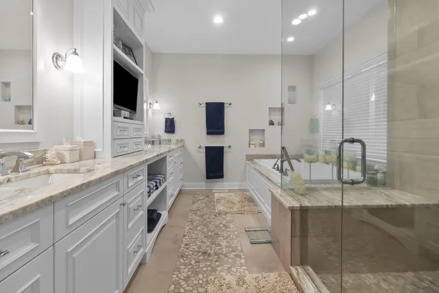 $3,600,000 | 1615 East Lake Shore Drive, Twin Lakes, WI 53181